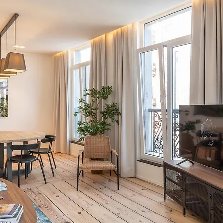 Spacious Modern Appartments In The Heart Of Brussels Exterior photo