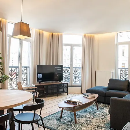 Spacious Modern Appartments In The Heart Of Brussels Exterior photo