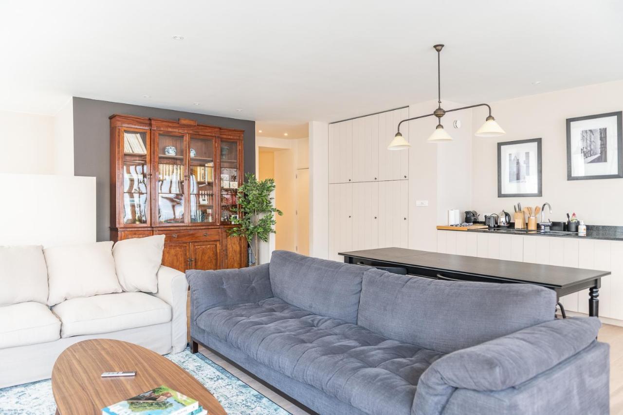 Spacious Modern Appartments In The Heart Of *
