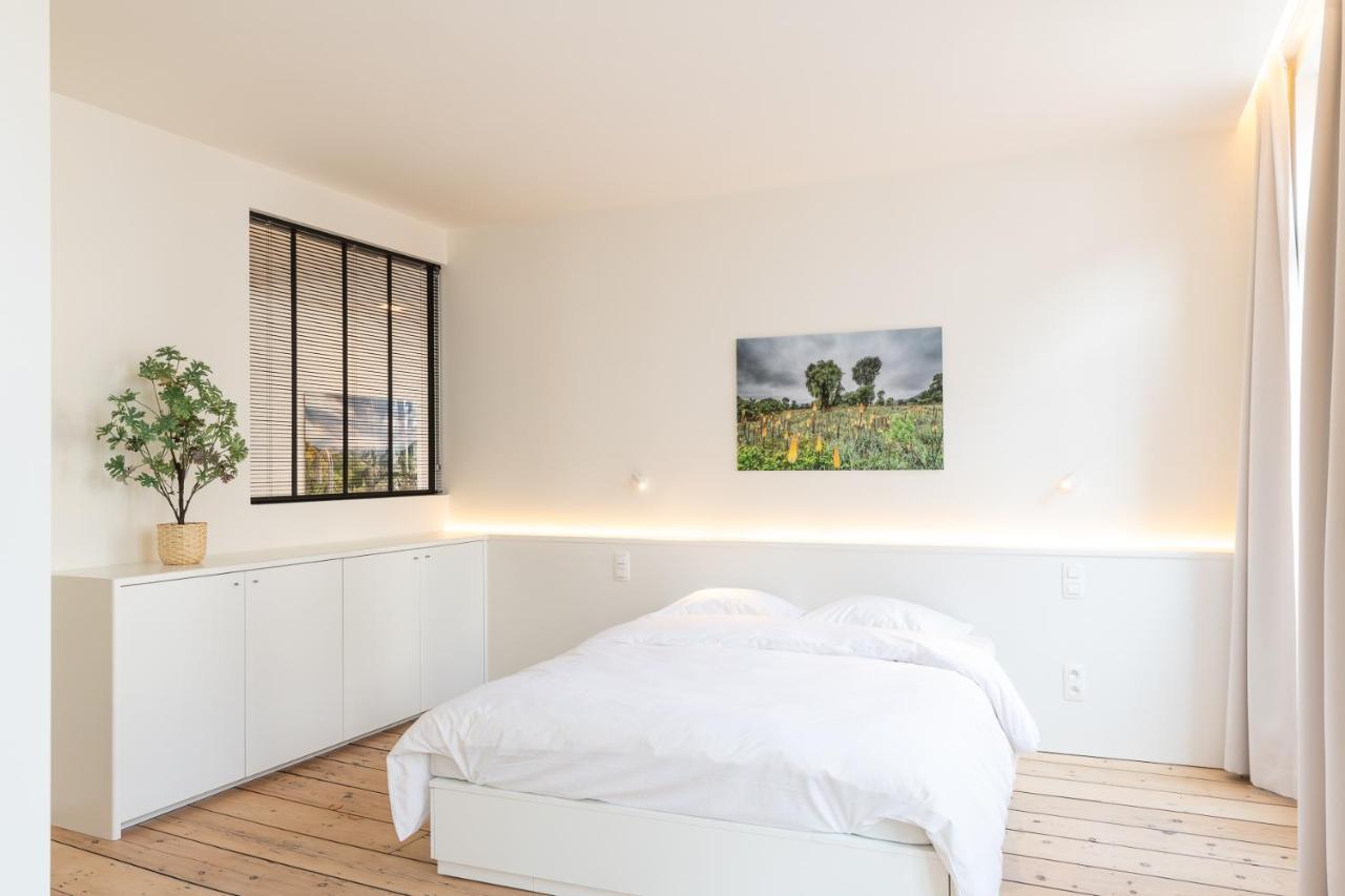 Spacious Modern Appartments In The Heart Of *