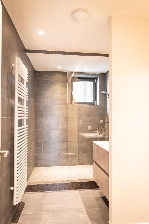 Spacious Modern Appartments In The Heart Of Apartment *