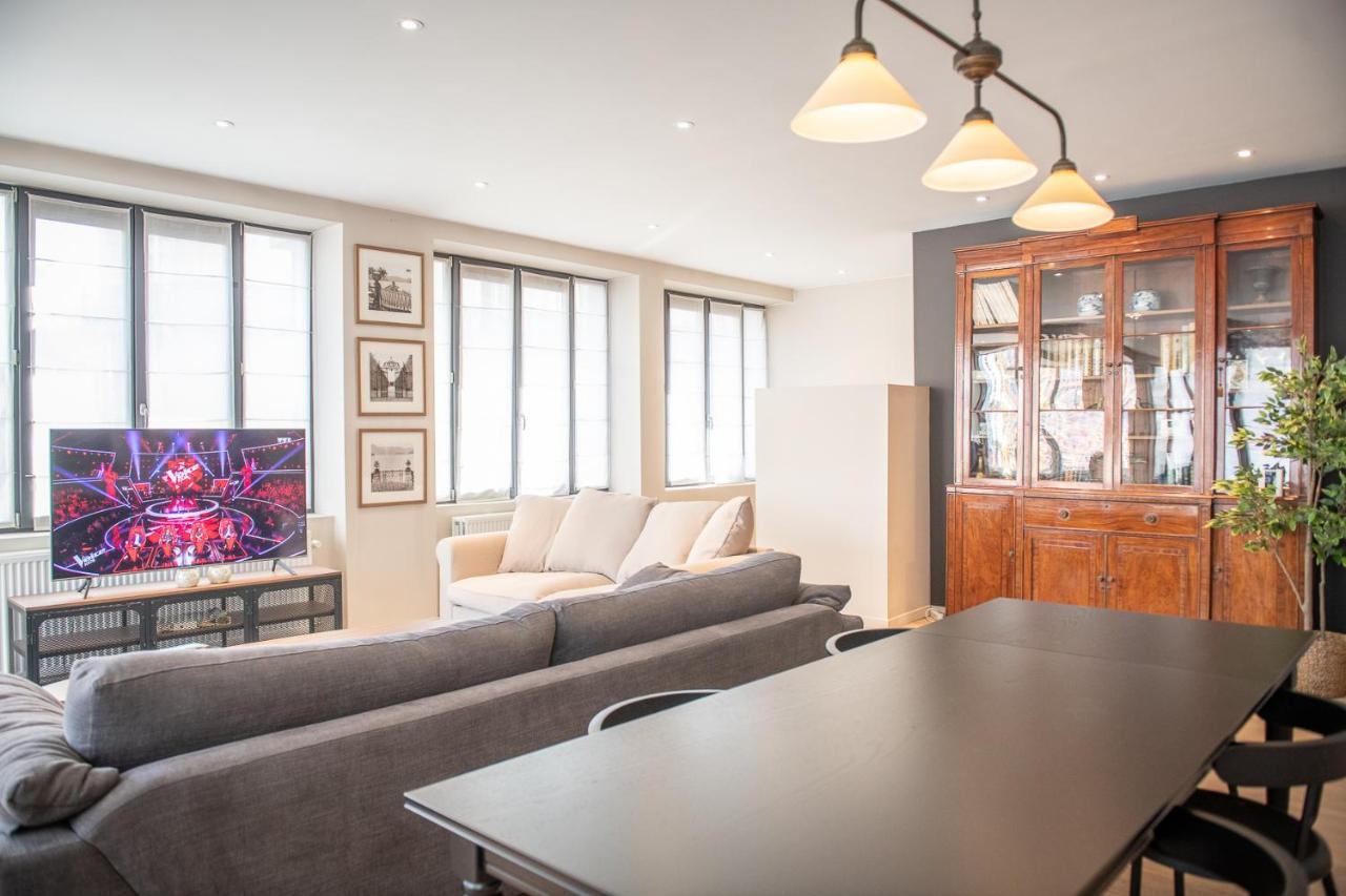 Spacious Modern Appartments In The Heart Of Apartment *