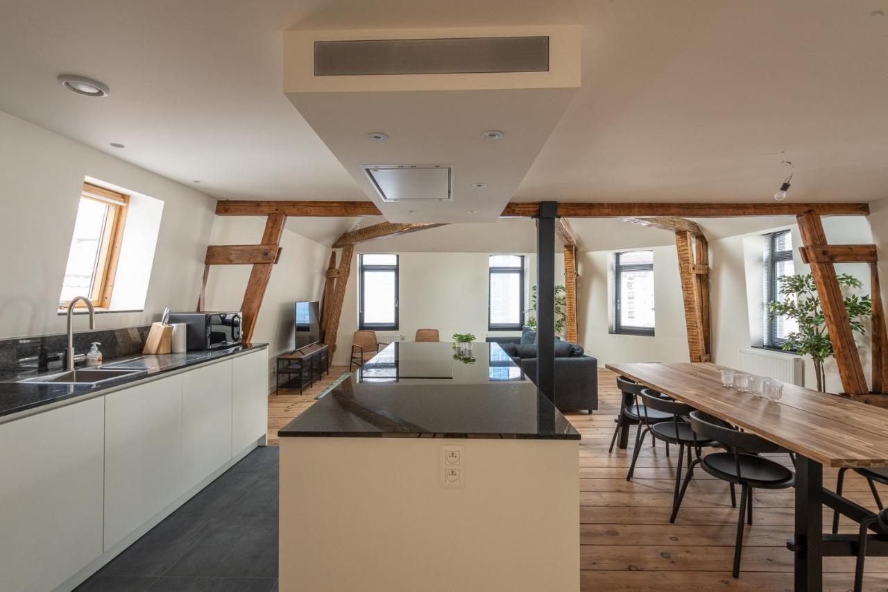 Spacious Modern Appartments In The Heart Of Apartment